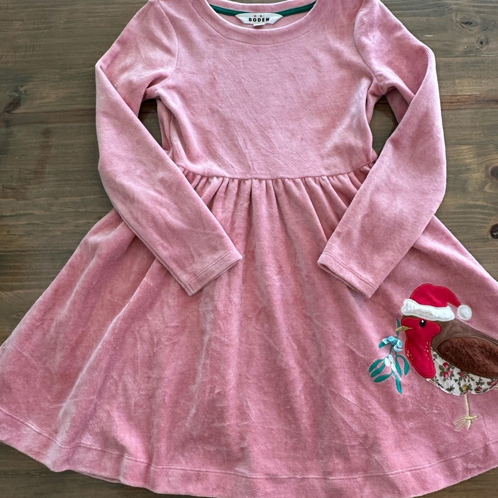 Mini Boden pink velour Christmas dress. Worn once! Size 8-9 years.